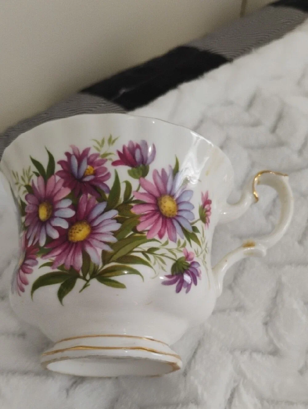 September Floral Bone China Teacup — Pink Daisy Design